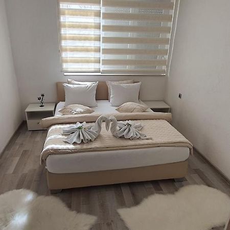 Apartman Amela Mostar Exterior foto