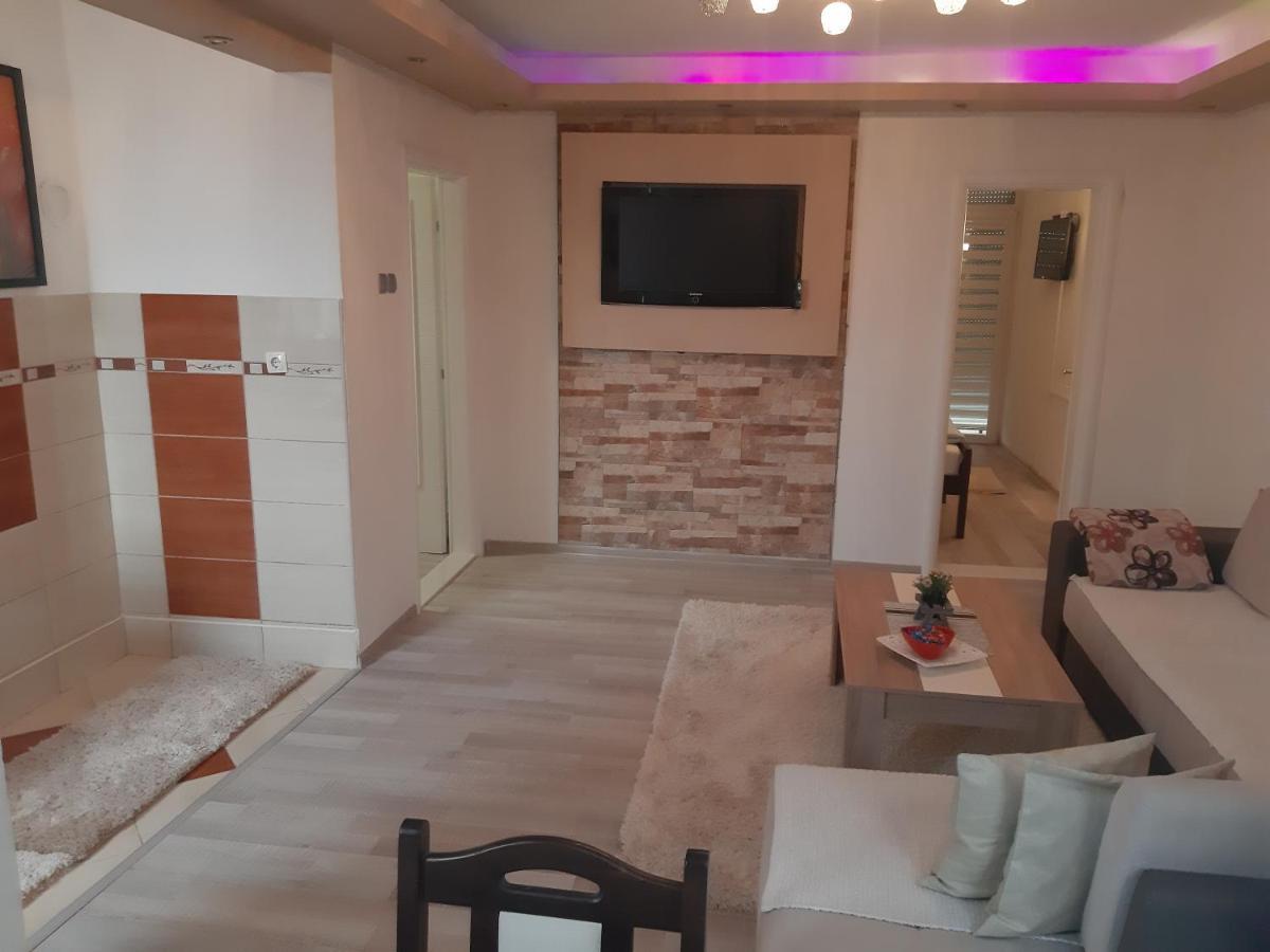 Apartman Amela Mostar Exterior foto
